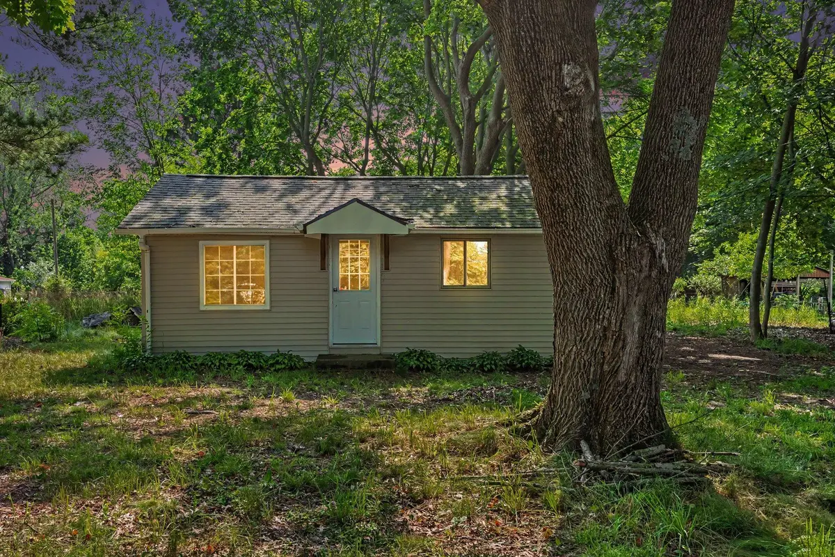 11627 S 30th Street, Vicksburg, MI 49097 - #1