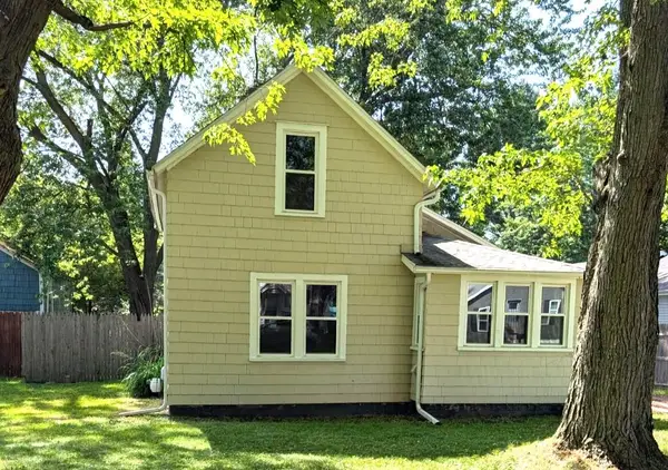 918 Wayne Street, Jackson, MI 49202
