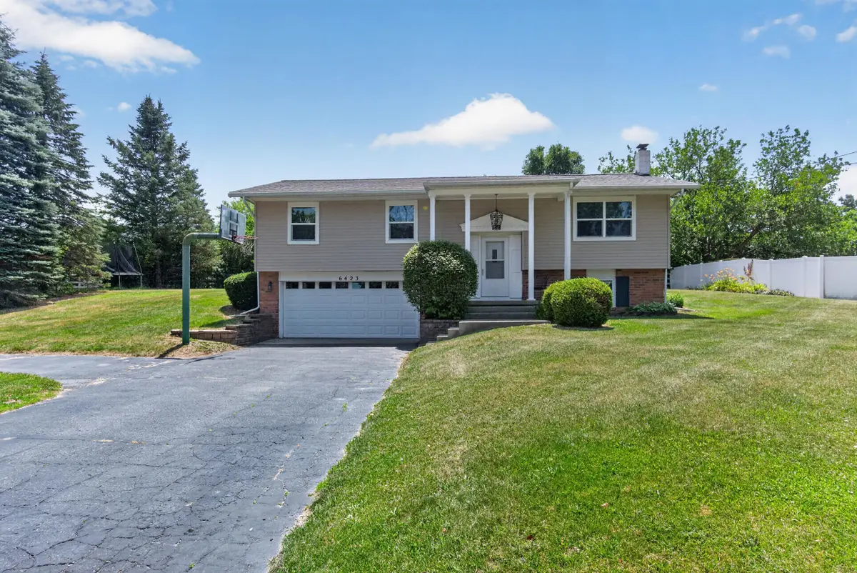 6423 Inverness Lane, Jackson, MI 49201 - #1
