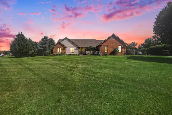 12240 Old Farm Lane, Grass Lake, MI 49240