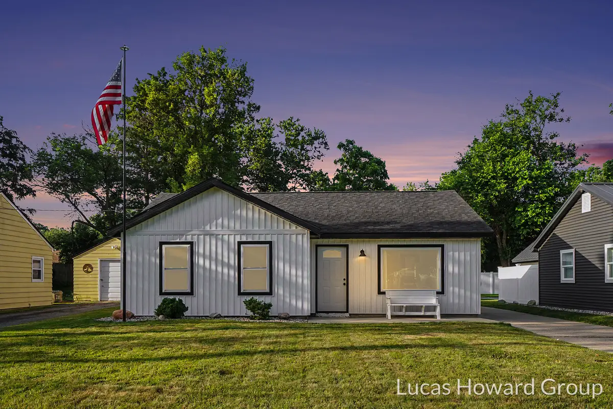 3426 Mulhearn Avenue, Kalamazoo, MI 49048 - #1