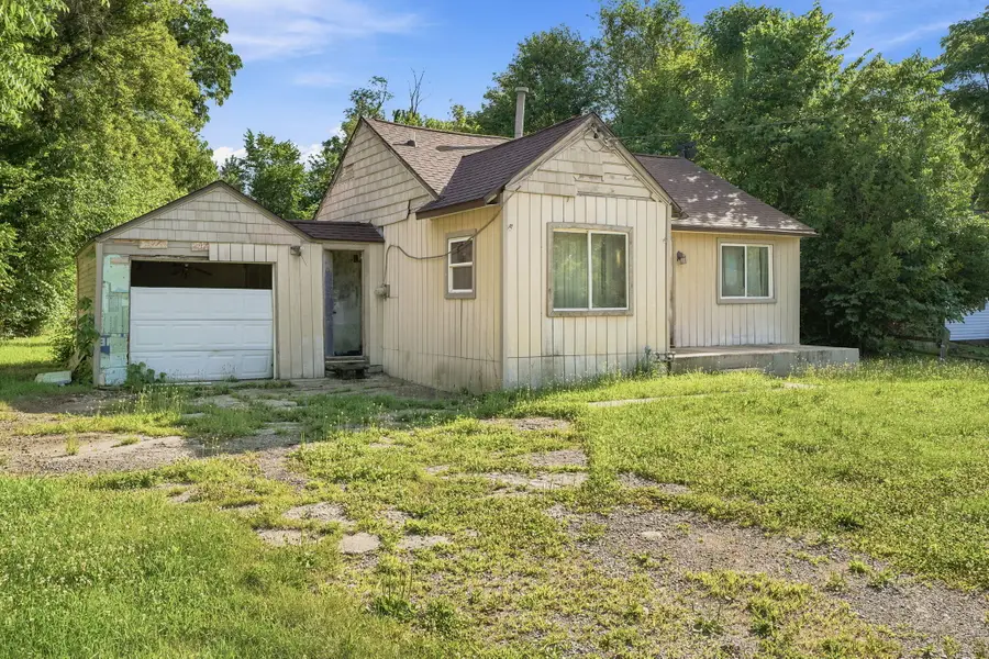 3758 W Michigan Avenue W, Battle Creek, MI 49037 - #2