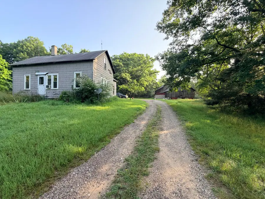 794 E Fox Farm Road, Manistee, MI 49660 - #2