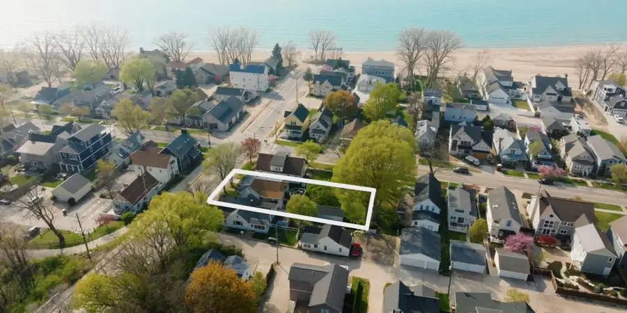 307 Park Street, Saint Joseph, MI 49085 - #2