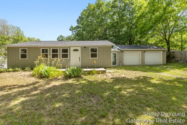 12454 Corstal Street Ne, Sand Lake, MI 49343