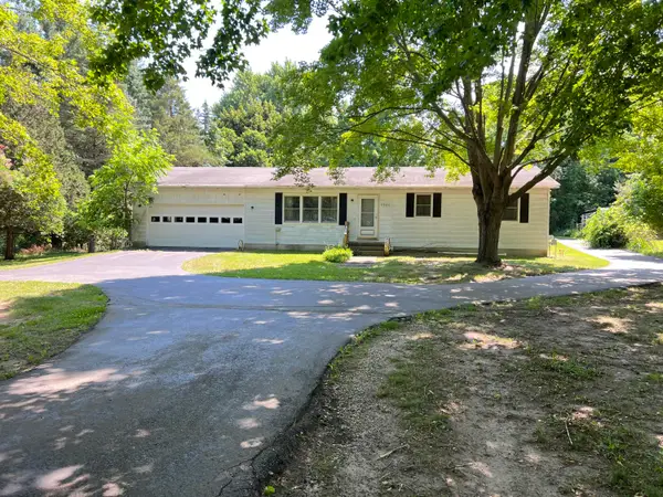 7260 Childsdale Avenue Ne, Rockford, MI 49341