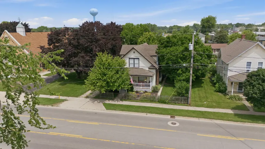24 W Ash Street, Three Oaks, MI 49128 - #3