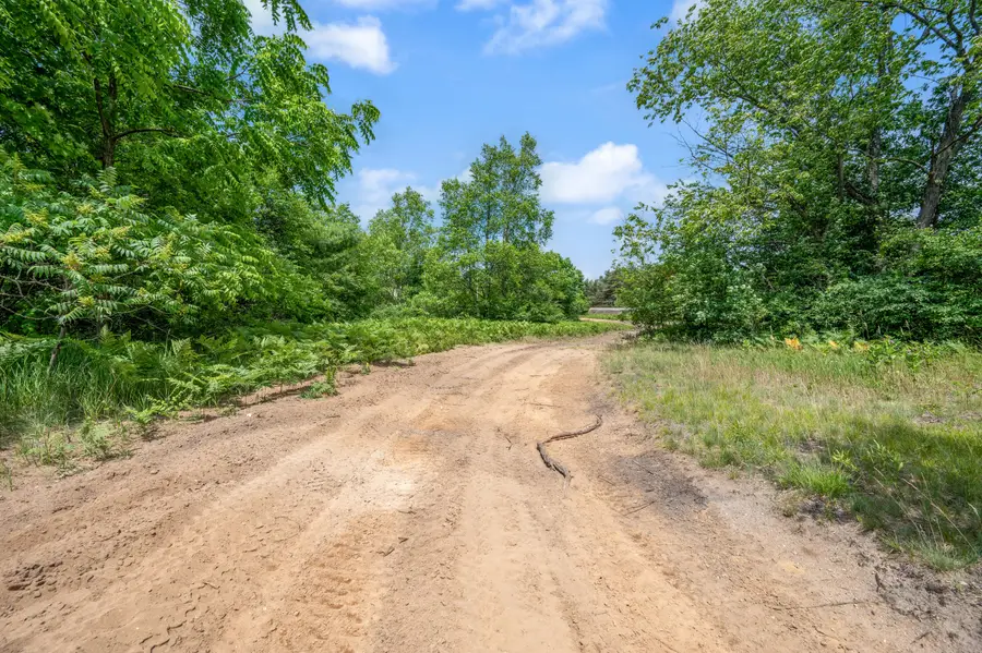 Seneca Place, Cadillac, MI 49601 - #3