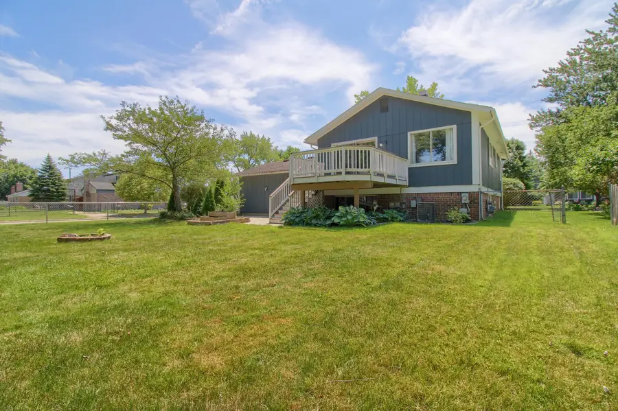 42608 Hanford Road, Canton, MI 48187 - #2