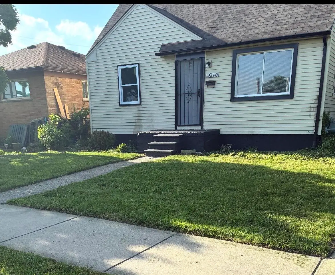 16140 W Chicago Street, Detroit, MI 48228 - #1