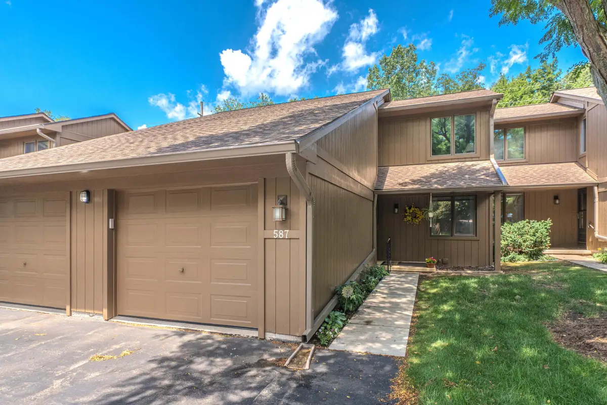 587 Park Place, Saline, MI 48176 - #1