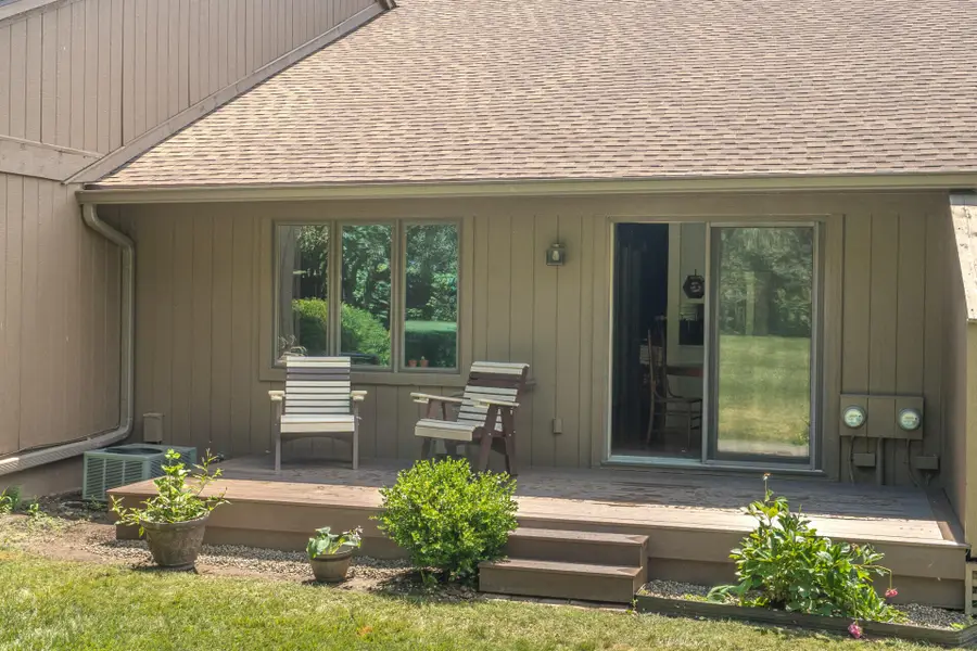 587 Park Place, Saline, MI 48176 - #3