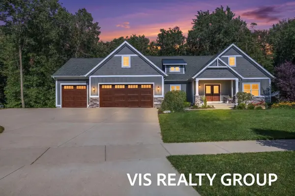 6286 Eaglewood Drive, Hudsonville, MI 49426