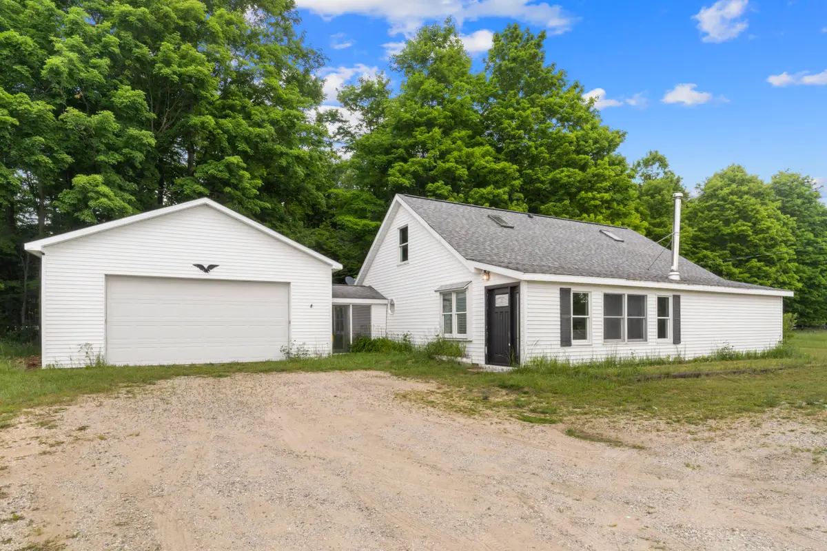 10080 Homestead Road, Beulah, MI 49617 - #1