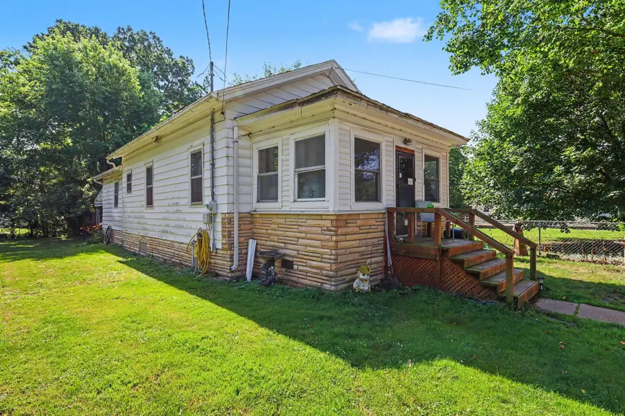 1109 Scott Street, Jackson, MI 49202 - #2