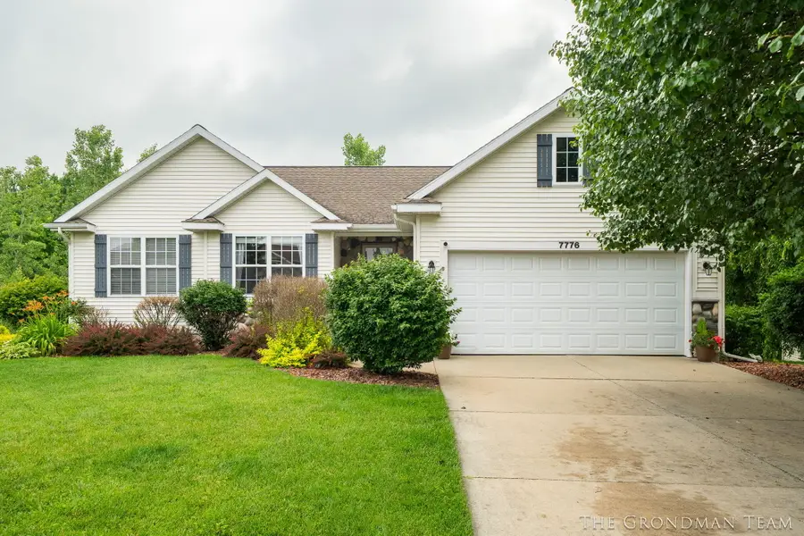 7776 Copper Corner Drive Se, Caledonia, MI 49316 - #3