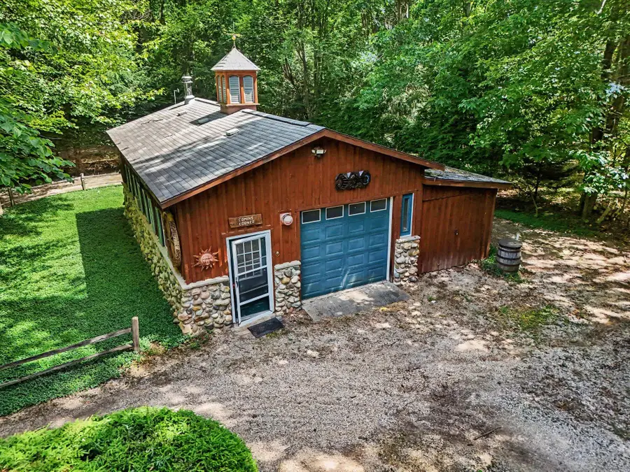 8455 Oakside Street, Portage, MI 49002 - #3