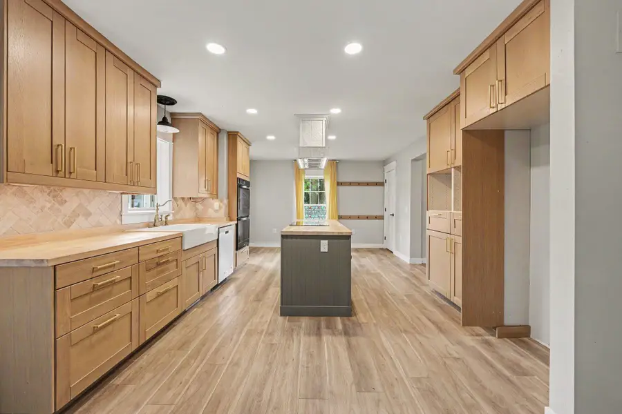 1022 Homewild Avenue, Jackson, MI 49201 - #3