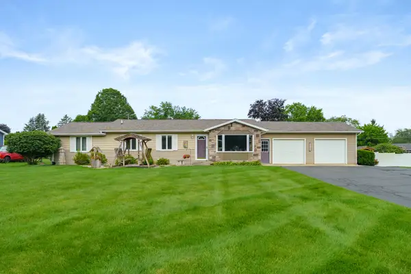 47260 Klett Road, Paw Paw, MI 49079
