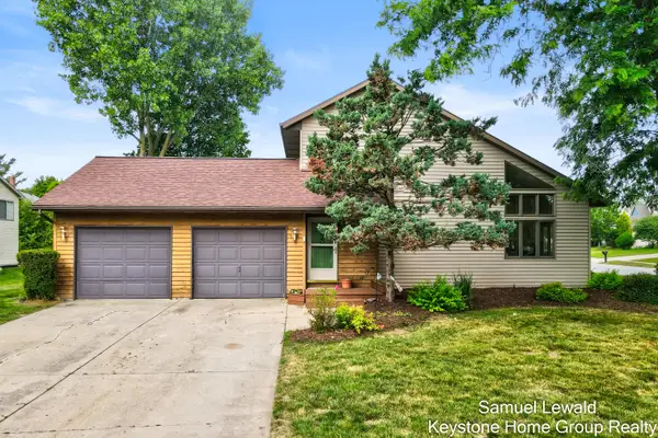 4551 Springmont Drive Se, Grand Rapids, MI 49512