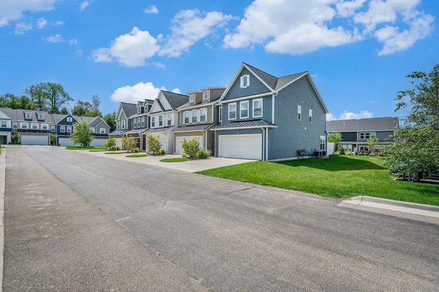 4811 Denali River Avenue Sw #11, Grandville, MI 49418 - #3