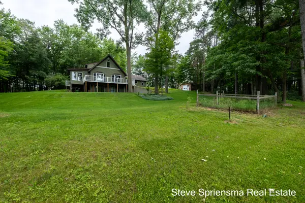 11774 84th Avenue, Allendale, MI 49401