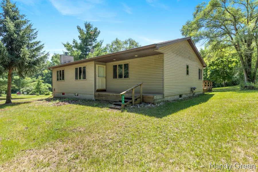 830 S Senator Road, Crystal, MI 48818 - #3
