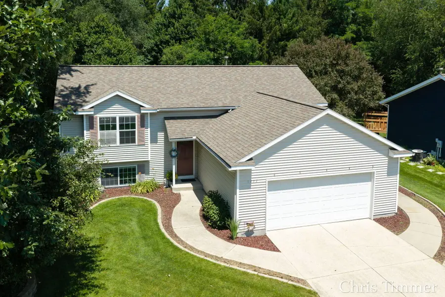 9777 Jane Drive, Zeeland, MI 49464 - #2