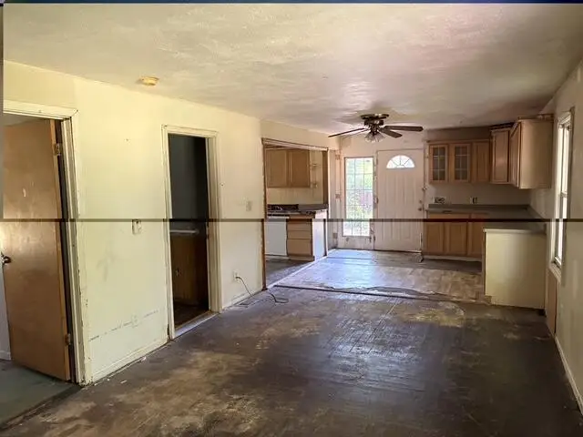 509 Cass Avenue, Jackson, MI 49203 - #2