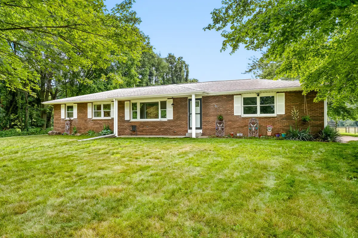 15769 S 29th Street, Vicksburg, MI 49097 - #1