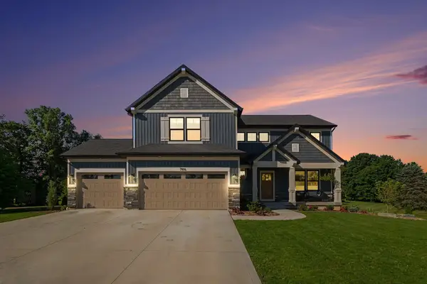 7816 Woodhurst Drive Ne, Rockford, MI 49341