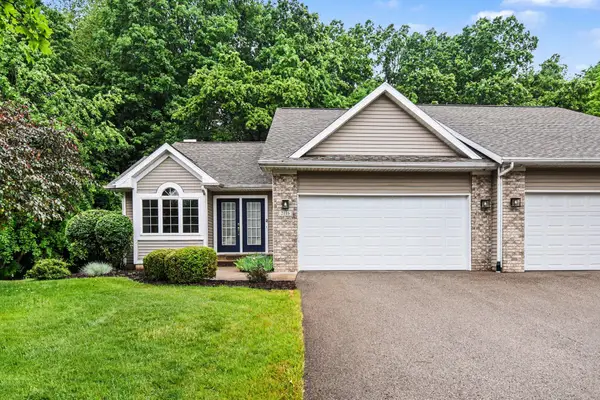 2116 Blue Bell Way, Grand Rapids, MI 49504