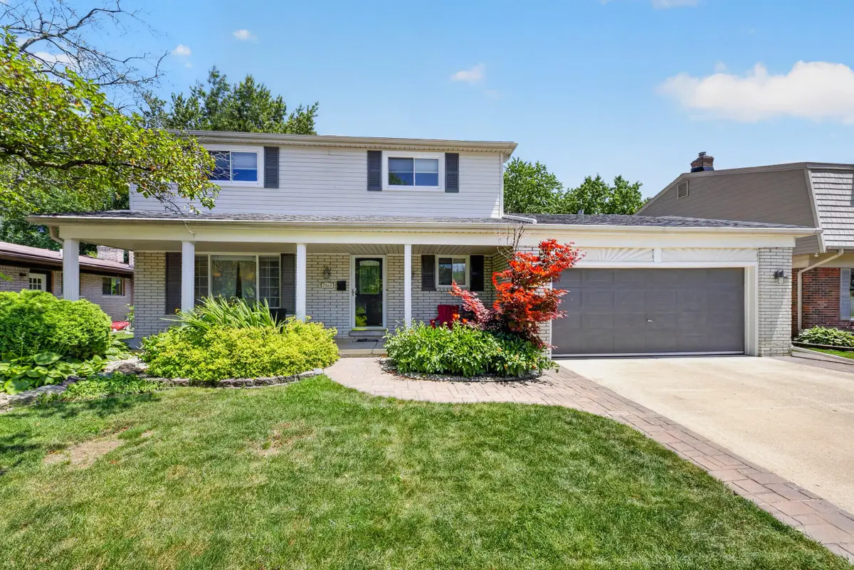 7568 Sussex Drive, Canton, MI 48187 - #1