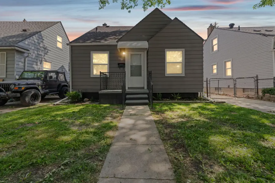 576 Garfield Avenue, Lincoln Park, MI 48146 - #3