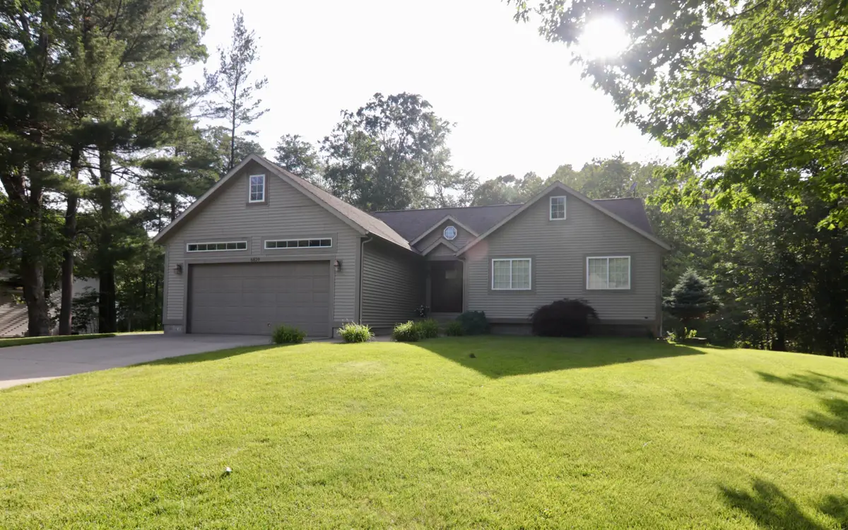 6829 Wintergreen Drive, Fruitport, MI 49415 - #1
