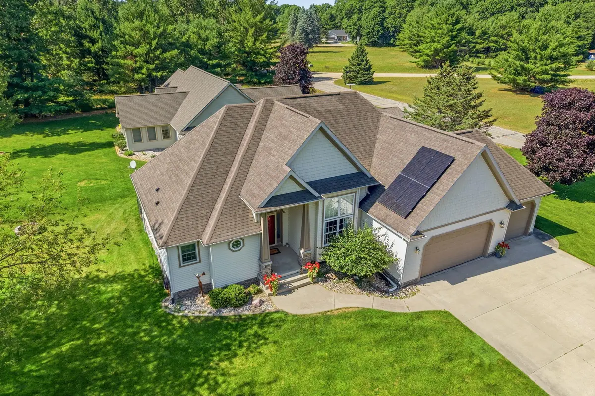 7737 Carriage Lane, Stanwood, MI 49346 - #1