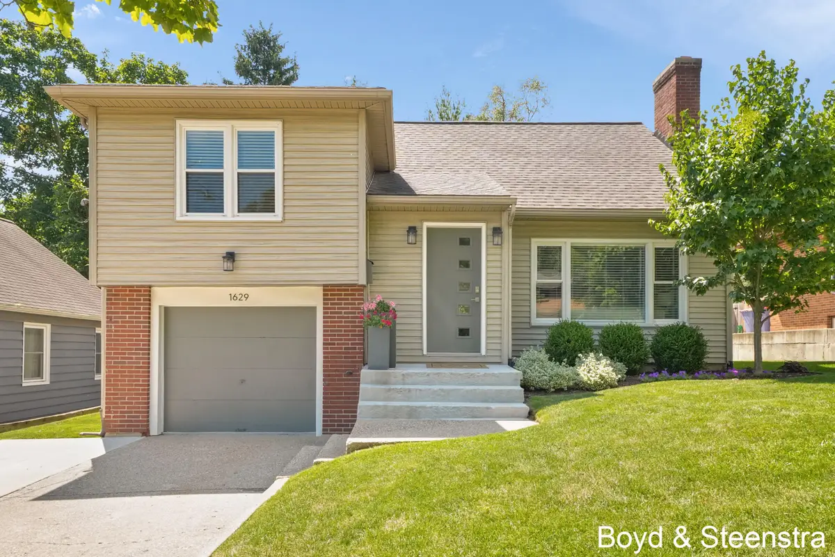1629 Sylvan Avenue Se, Grand Rapids, MI 49506 - #1
