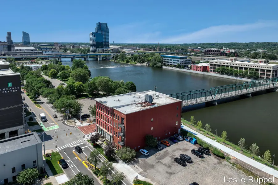 801 Monroe Avenue Nw #206, Grand Rapids, MI 49503 - #3