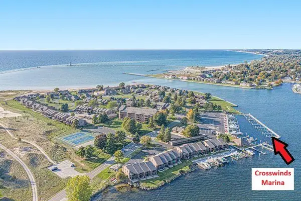 98 Harbor Drive #12, Ludington, MI 49431