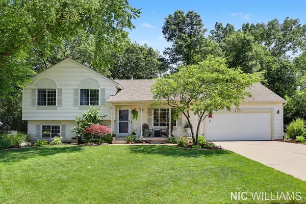 4700 Paramount Drive Ne, Grand Rapids, MI 49525