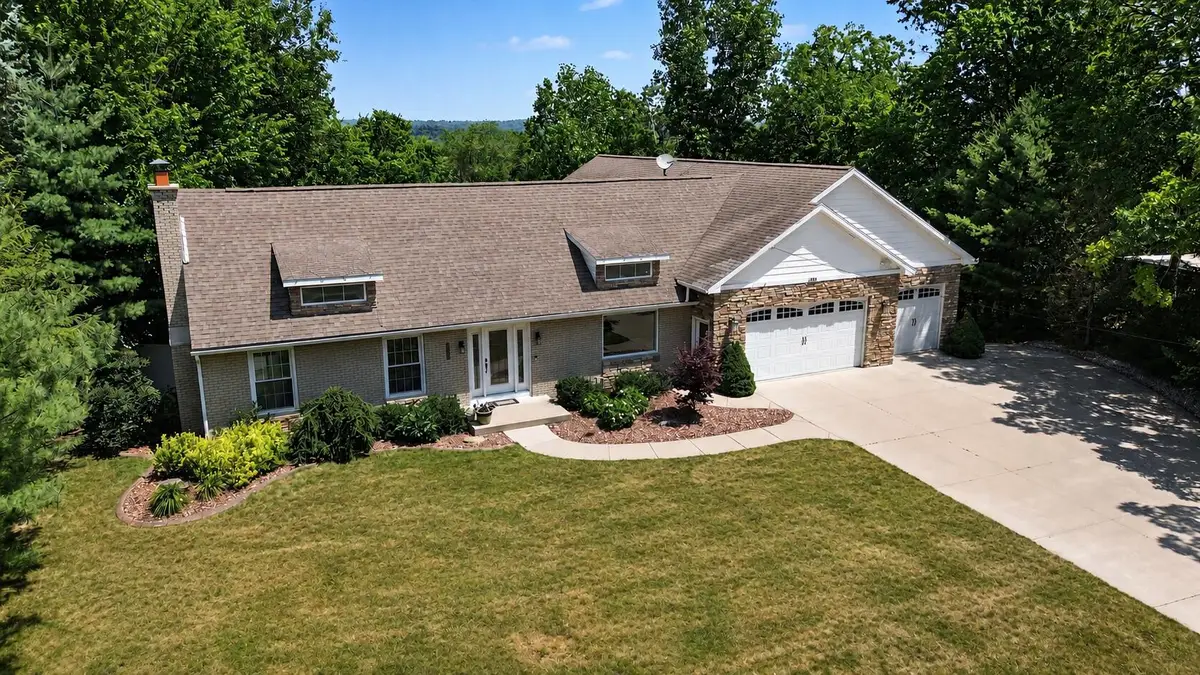 4994 Bluff Drive Ne, Grand Rapids, MI 49525 - #1
