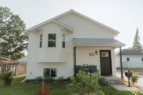 2401 Lamar Avenue Sw, Wyoming, MI 49519