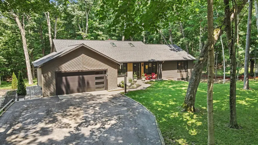 6765 Blythefield Avenue Ne, Rockford, MI 49341 - #2