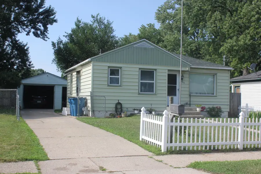 246 Maplelawn Street Sw, Wyoming, MI 49548 - #2