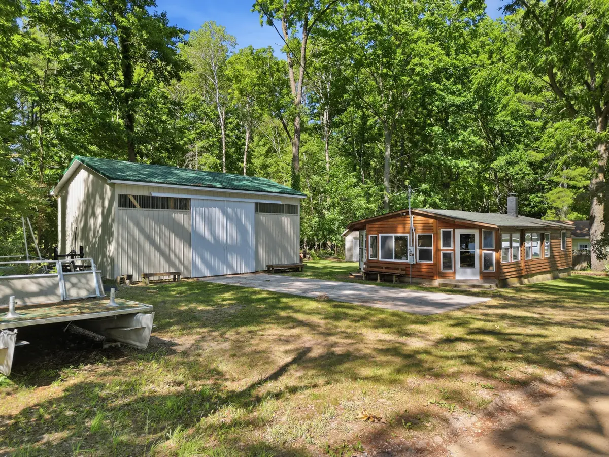 312 Woodland, Six Lakes, MI 48886 - #1