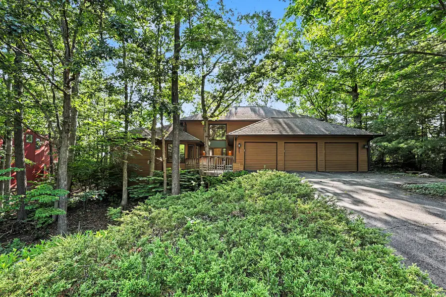 685 Green Road, Ann Arbor, MI 48105 - #2
