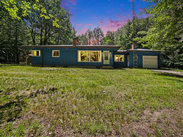 8359 W Stony Lake Road, New Era, MI 49446