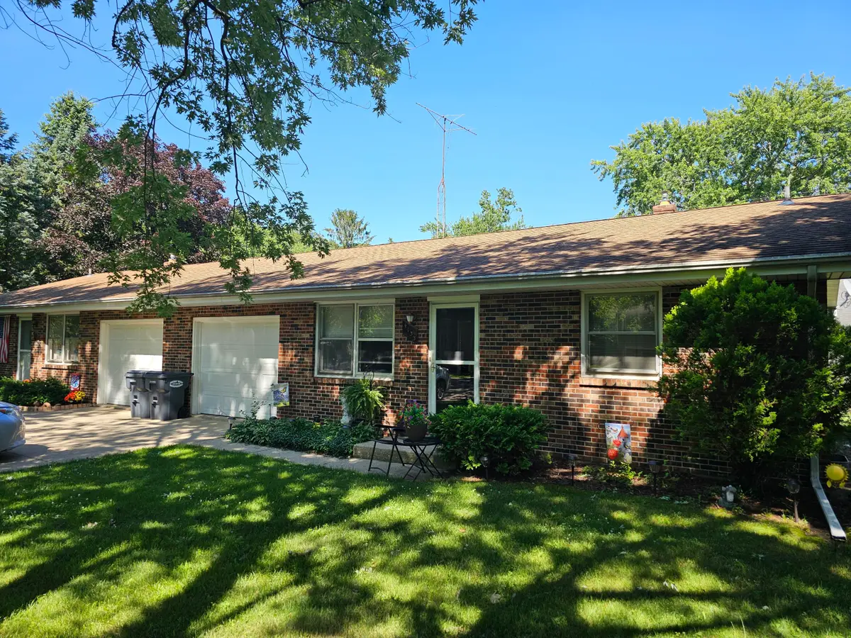 4131 Morton Lane, Stevensville, MI 49127 - #1