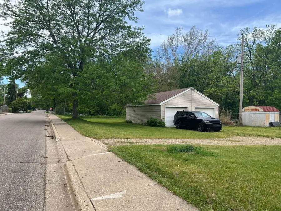 320 Morrell Street, Plainwell, MI 49080 - #2