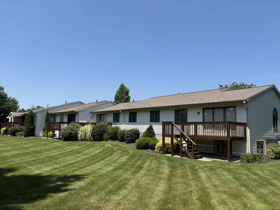 926 Village Court, Holland, MI 49423 - #2